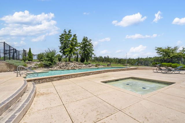 4815 S Landon Court, Springfield, MO 65810