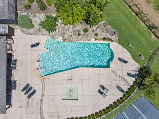 4815 S Landon Court, Springfield, MO 65810