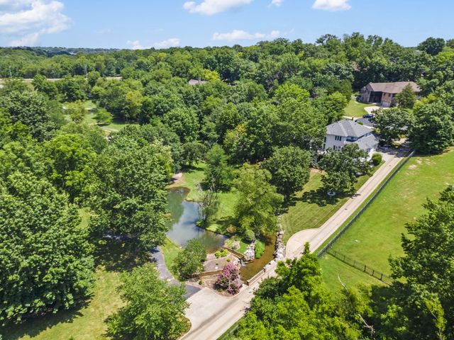 4815 S Landon Court, Springfield, MO 65810