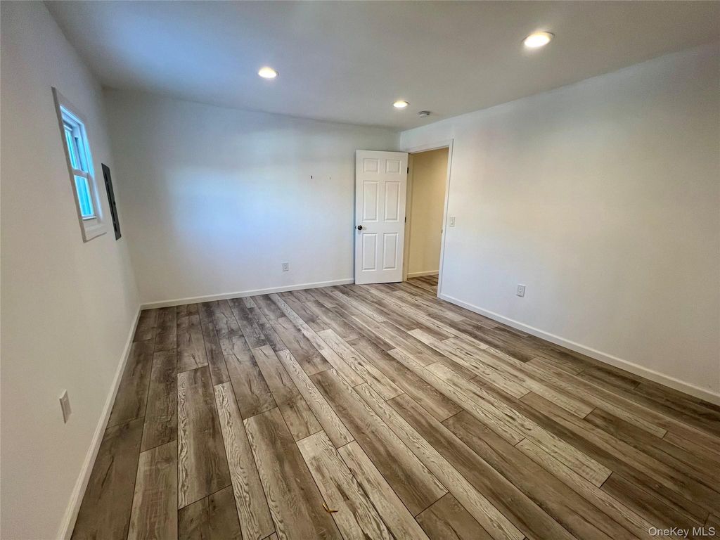 356 Main Street 1, Farmingdale, NY 11735