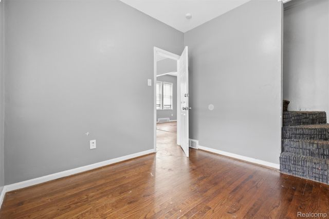 23823 Piper Avenue, Eastpointe, MI 48021