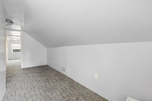 23823 Piper Avenue, Eastpointe, MI 48021