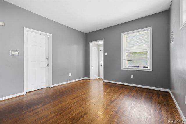 23823 Piper Avenue, Eastpointe, MI 48021