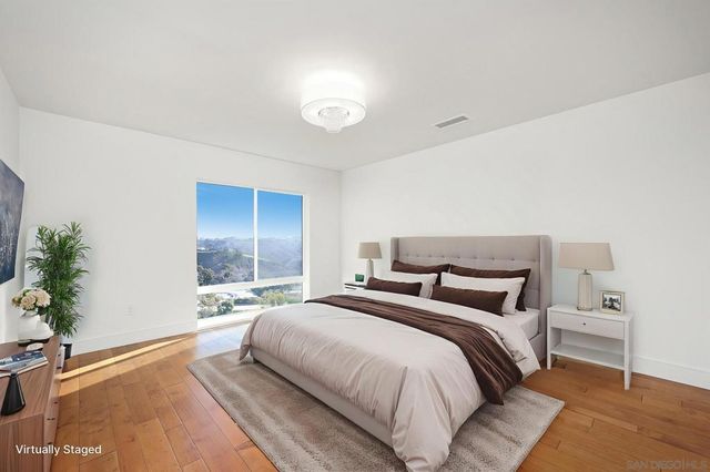 7901 Avenida Kirjah APN: 346-820-02-00, La Jolla, CA 92037