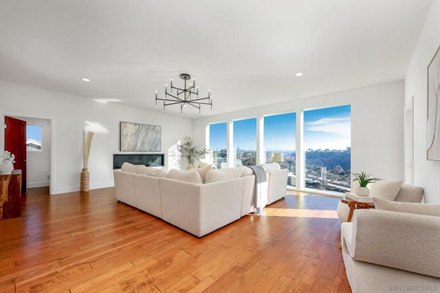 7901 Avenida Kirjah APN: 346-820-02-00, La Jolla, CA 92037