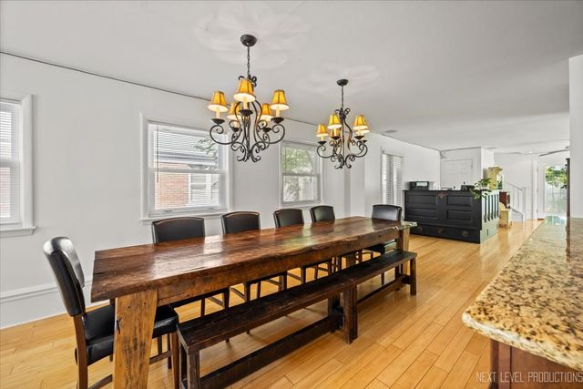 83 N Park Boulevard, Glen Ellyn, IL 60137