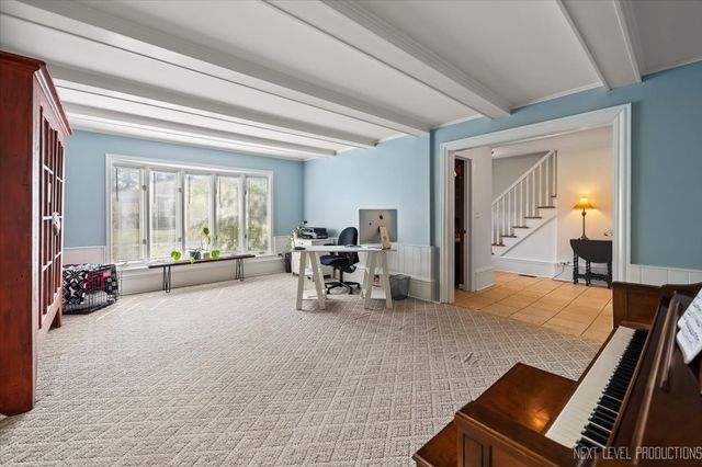 83 N Park Boulevard, Glen Ellyn, IL 60137