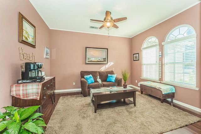 5114 W Harvard Avenue, Fresno, CA 93722