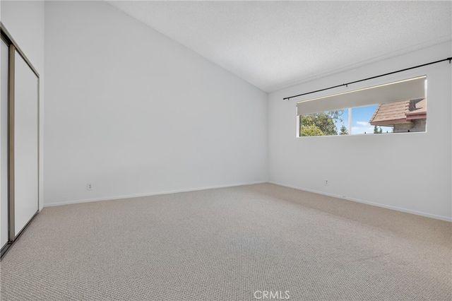 18410 Lull Street 1, Reseda, CA 91335