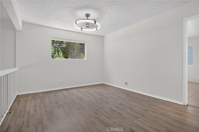 18410 Lull Street 1, Reseda, CA 91335
