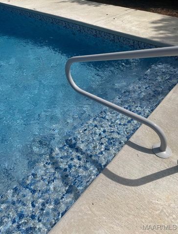 607 Prairieview Drive, Prattville, AL 36067