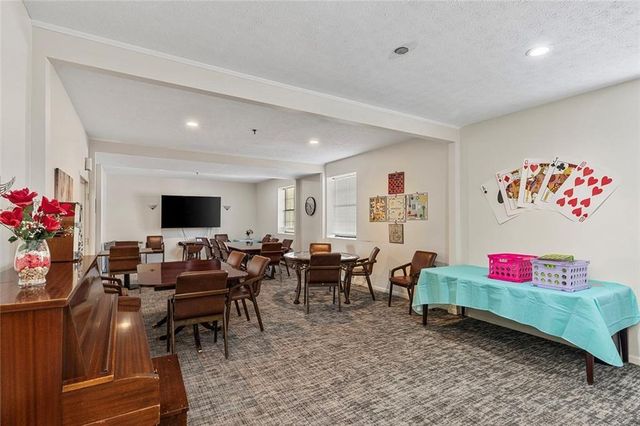 475 Mount Vernon NE Highway B211, Atlanta, GA 30328