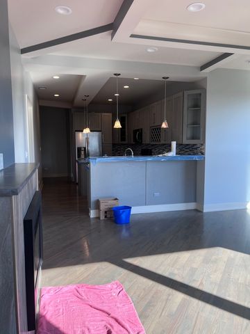 1208 E 64th Street 2B, Chicago, IL 60637