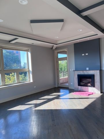 1208 E 64th Street 2B, Chicago, IL 60637