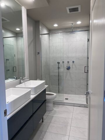 1208 E 64th Street 2B, Chicago, IL 60637