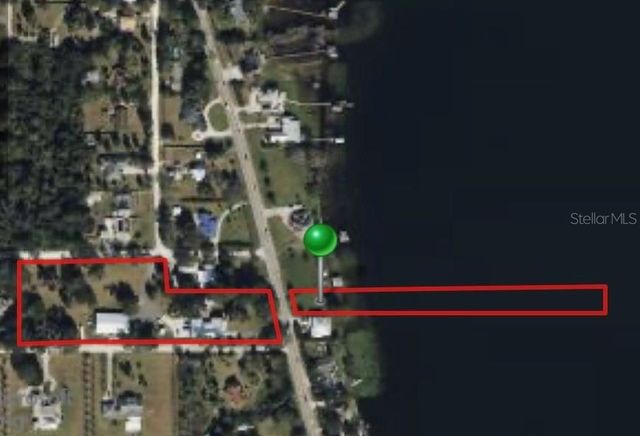 2424 E NEW YORK AVENUE, Deland, FL 32724