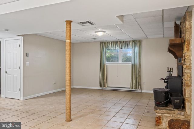 2634 PLEASANT HILL RD., Hanover, PA 17331