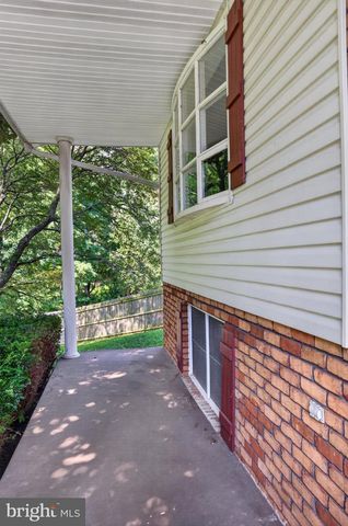 2634 PLEASANT HILL RD., Hanover, PA 17331