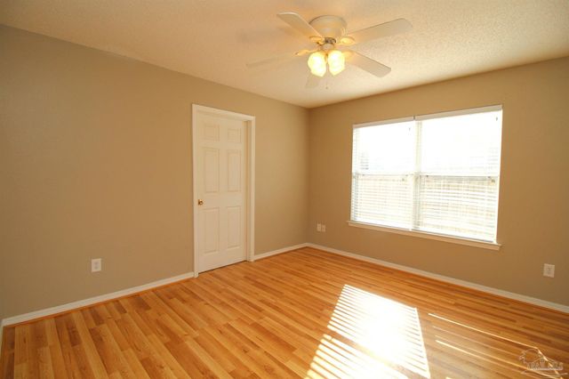 2007 Marquesas Ln, Pensacola, FL 32506