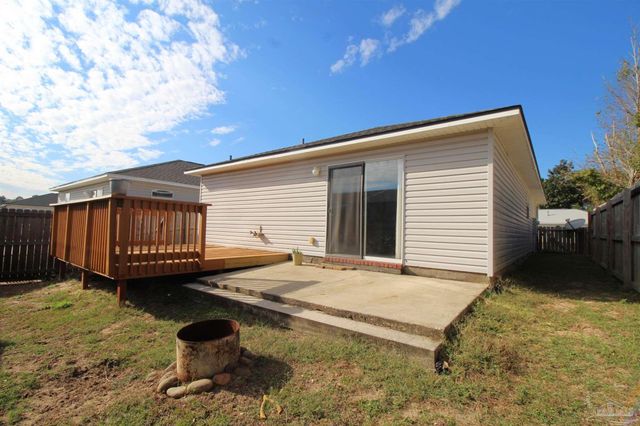 2007 Marquesas Ln, Pensacola, FL 32506