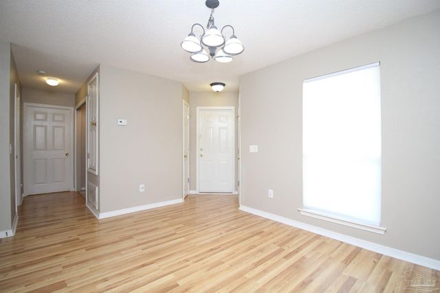 2007 Marquesas Ln, Pensacola, FL 32506