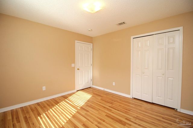 2007 Marquesas Ln, Pensacola, FL 32506