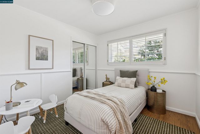 284 Scofield Dr, Moraga, CA 94556