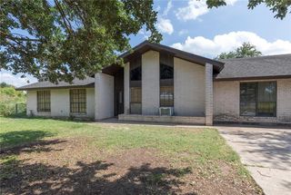 909 E Minnesota Road, Alamo, TX 78589