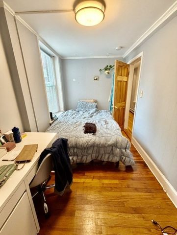 109 Salem 2, Boston, MA 02113