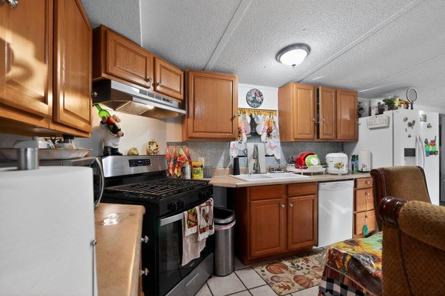 2522 NW 121ST AVENUE, Gainesville, FL 32609
