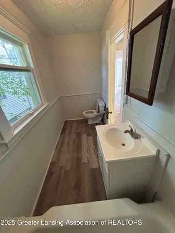 1014 E Oakland Avenue, Lansing, MI 48906