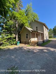 1014 E Oakland Avenue, Lansing, MI 48906