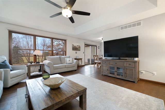 2908 ROLLING MEADOW Court, Belvidere, IL 61008