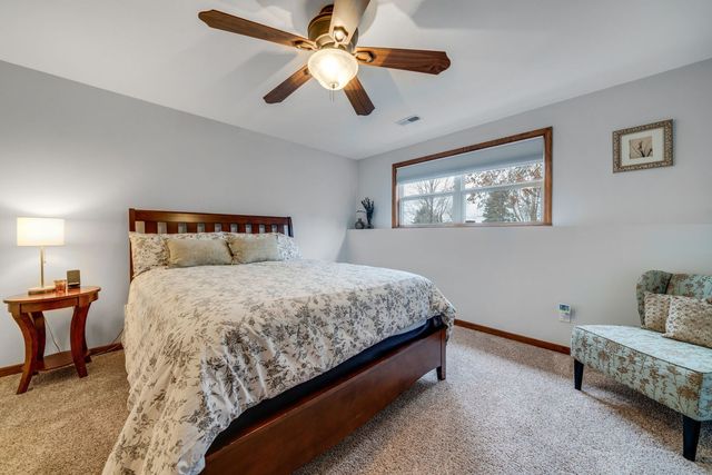 2908 ROLLING MEADOW Court, Belvidere, IL 61008