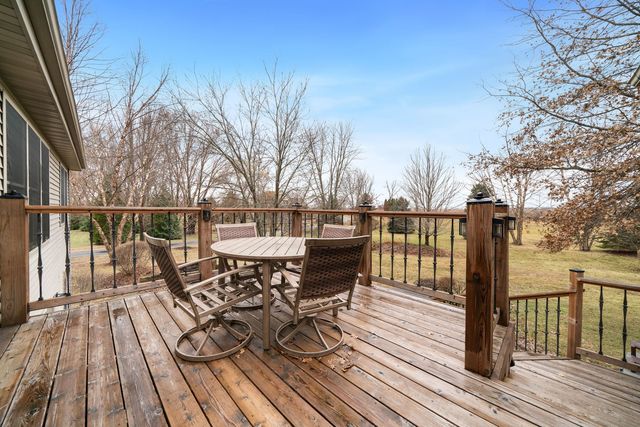 2908 ROLLING MEADOW Court, Belvidere, IL 61008