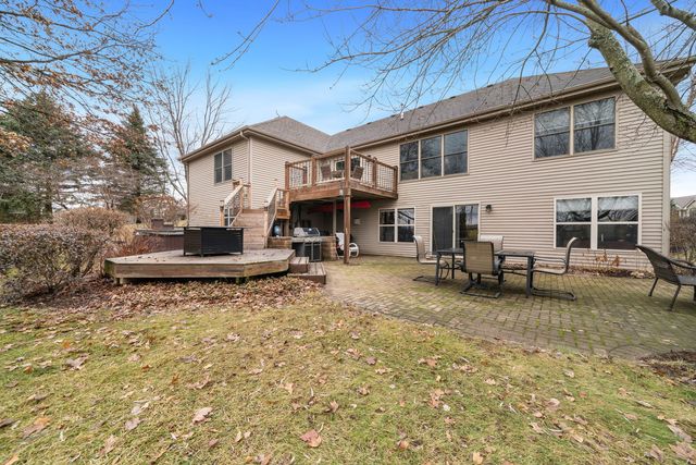 2908 ROLLING MEADOW Court, Belvidere, IL 61008