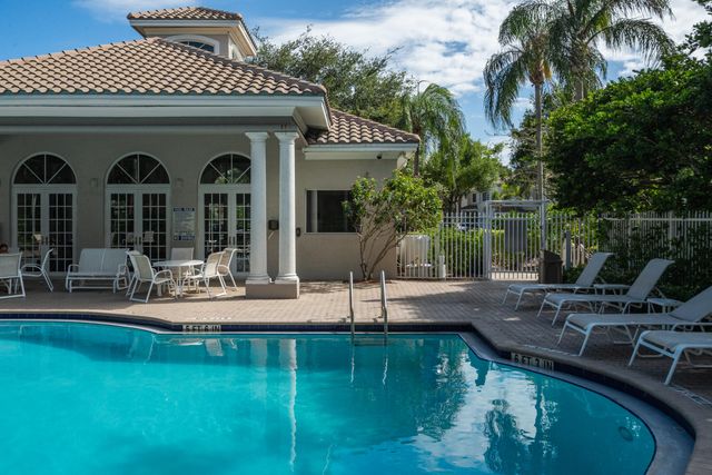 4859 NW 58TH Manor, Coconut Creek, FL 33073