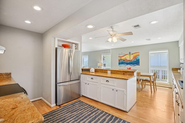 4119 Pirates Alley, Galveston, TX 77554