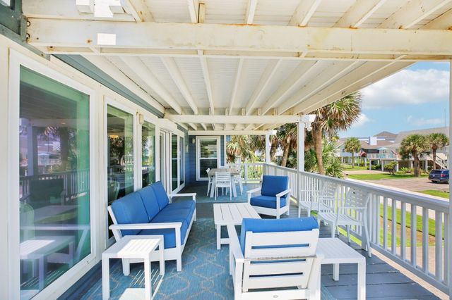 4119 Pirates Alley, Galveston, TX 77554
