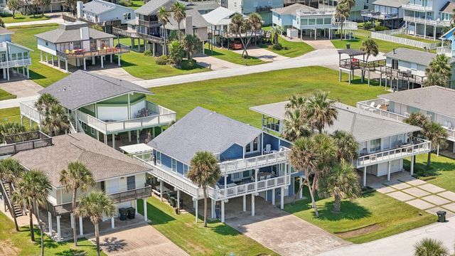 4119 Pirates Alley, Galveston, TX 77554