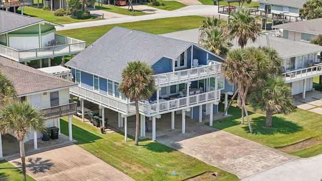 4119 Pirates Alley, Galveston, TX 77554