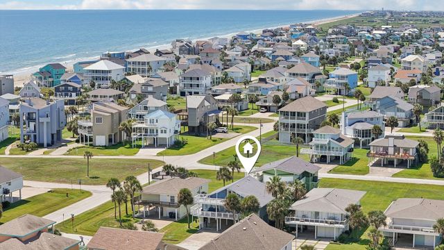4119 Pirates Alley, Galveston, TX 77554