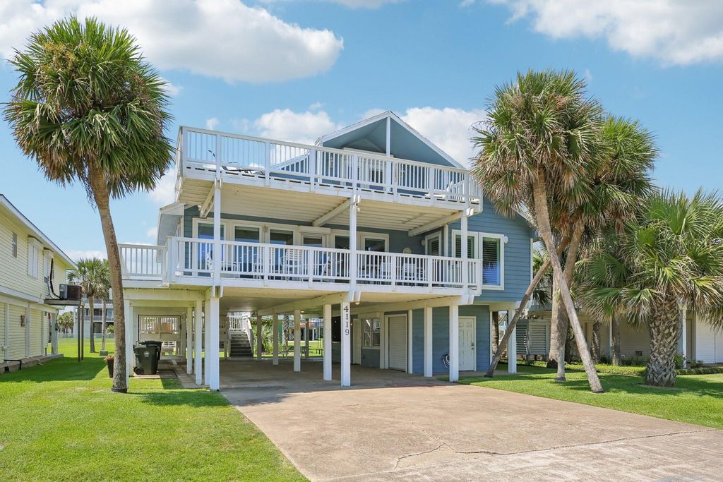 4119 Pirates Alley, Galveston, TX 77554