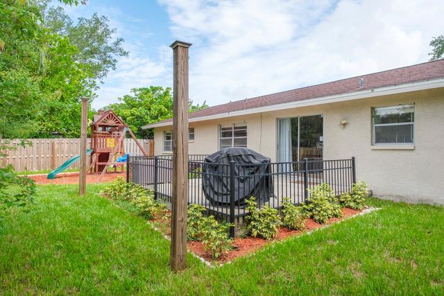 1313 WHISPER DRIVE, Largo, FL 33770