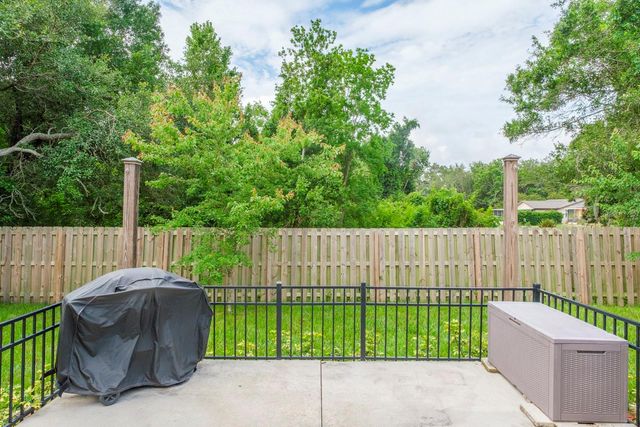 1313 WHISPER DRIVE, Largo, FL 33770