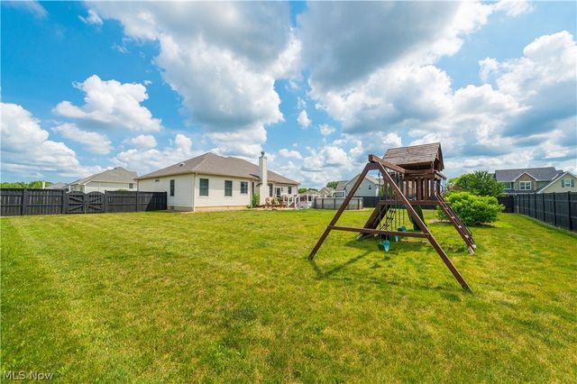 23201 Lakeridge Way, Columbia Station, OH 44028