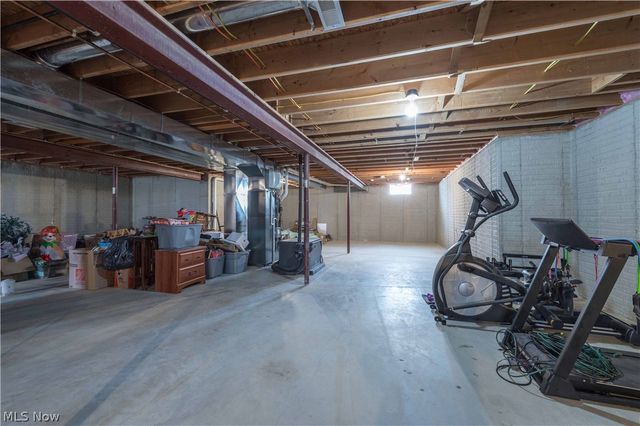 23201 Lakeridge Way, Columbia Station, OH 44028