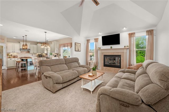 23201 Lakeridge Way, Columbia Station, OH 44028
