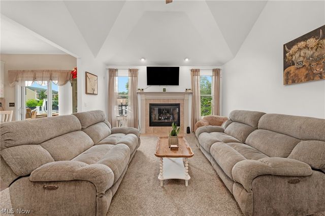 23201 Lakeridge Way, Columbia Station, OH 44028