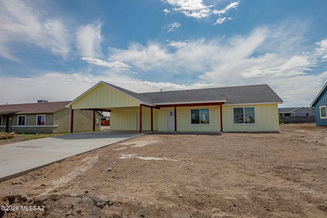 555 W Frying Pan Road, Safford, AZ 85546